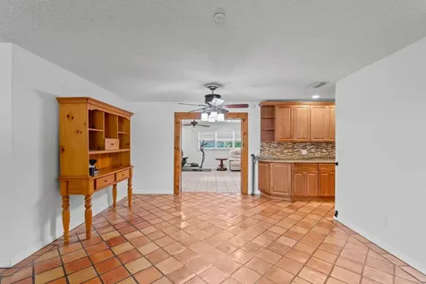 6537 Monmouth Road West Palm Beach FL 33413
