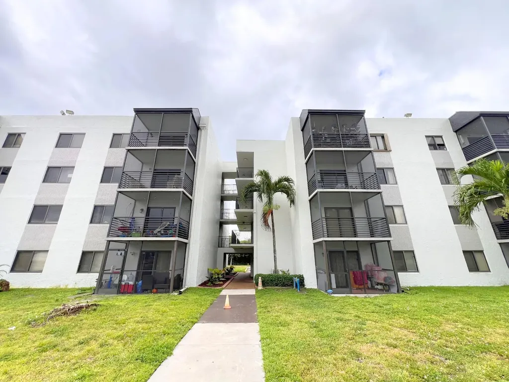3700 N Pine Island Road Sunrise FL 33351