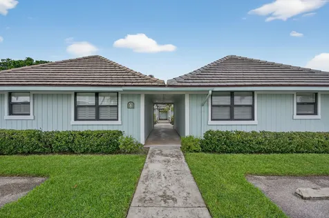 1127 E Seminole Avenue Jupiter FL 33477