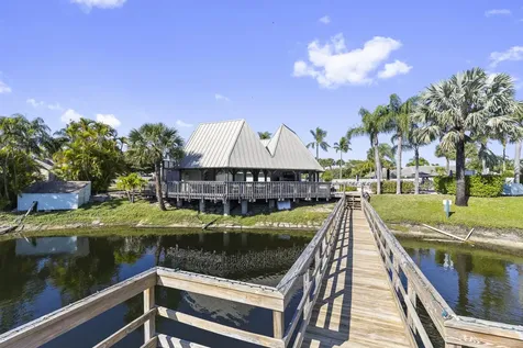 1127 E Seminole Avenue Jupiter FL 33477
