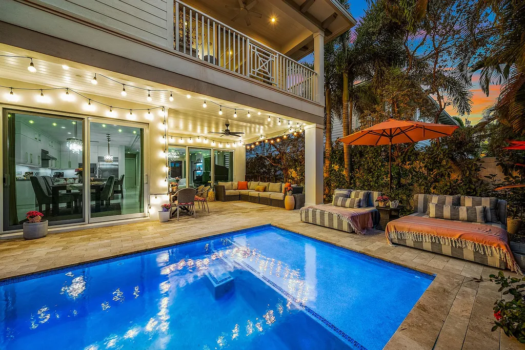436 NE Wavecrest Way Boca Raton FL 33432