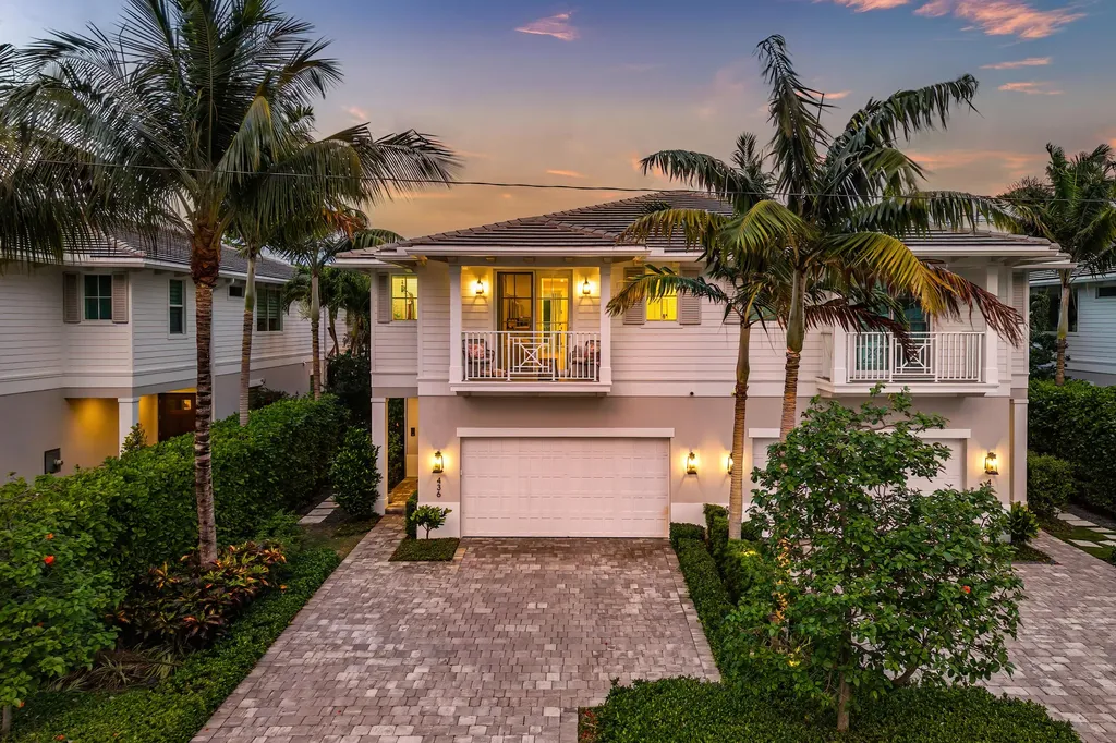 436 NE Wavecrest Way Boca Raton FL 33432
