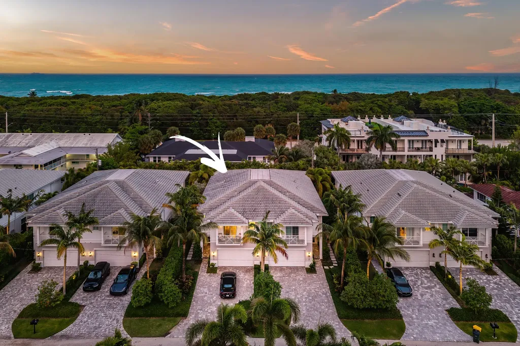 436 NE Wavecrest Way Boca Raton FL 33432