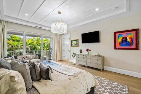 436 NE Wavecrest Way Boca Raton FL 33432