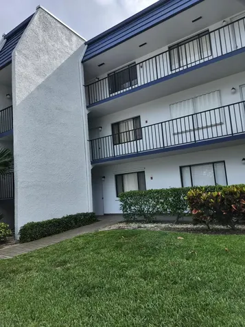 4471 Luxemburg Court Lake Worth FL 33467