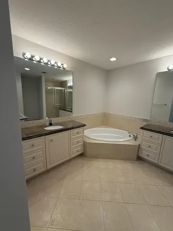 4 Harbour Isle Drive E Fort Pierce FL 34949