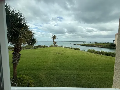 4 Harbour Isle Drive E Fort Pierce FL 34949