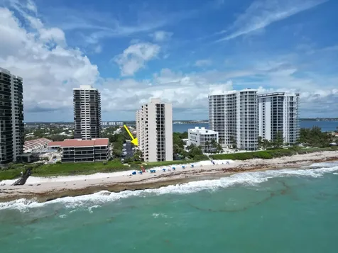 4200 N Ocean Drive Riviera Beach FL 33404