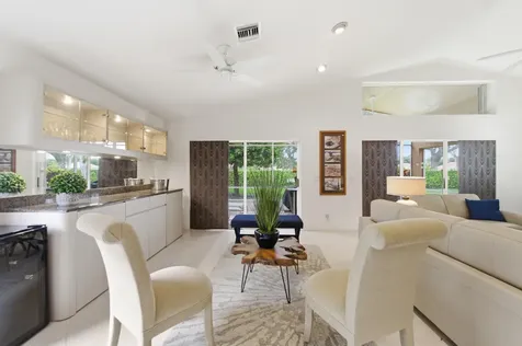 6585 Vía Vicenza Delray Beach FL 33446