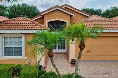 6585 Vía Vicenza Delray Beach FL 33446