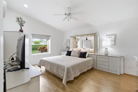 6585 Vía Vicenza Delray Beach FL 33446