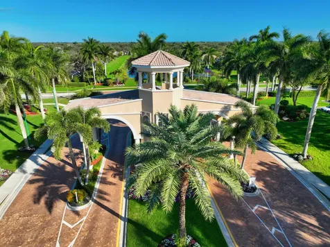 6585 Vía Vicenza Delray Beach FL 33446