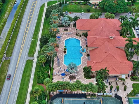 6585 Vía Vicenza Delray Beach FL 33446