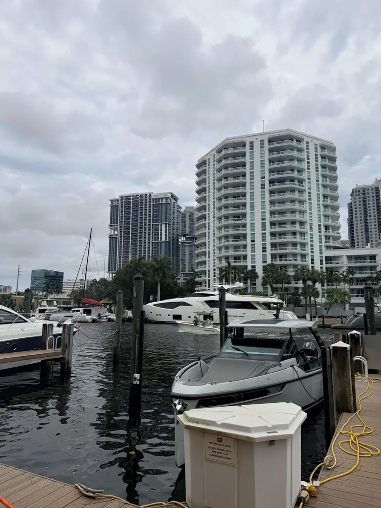 600 W Las Olas Boulevard Fort Lauderdale FL 33312