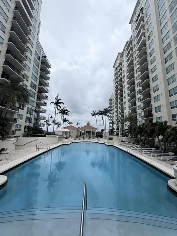 600 W Las Olas Boulevard Fort Lauderdale FL 33312