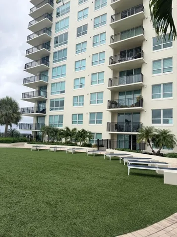 600 W Las Olas Boulevard Fort Lauderdale FL 33312