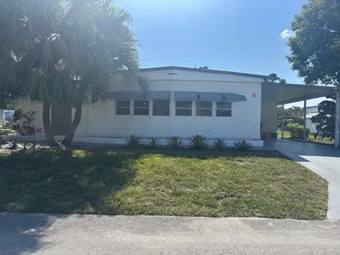 6445 Cypress Lane Atlantis FL 33462