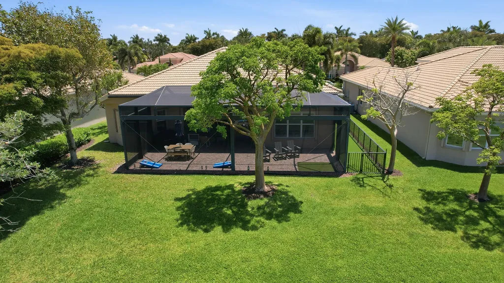 10469 Whitewind Circle Boynton Beach FL 33473