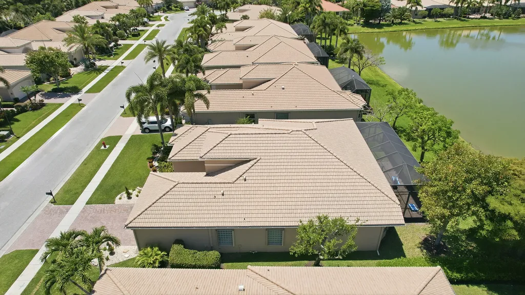 10469 Whitewind Circle Boynton Beach FL 33473