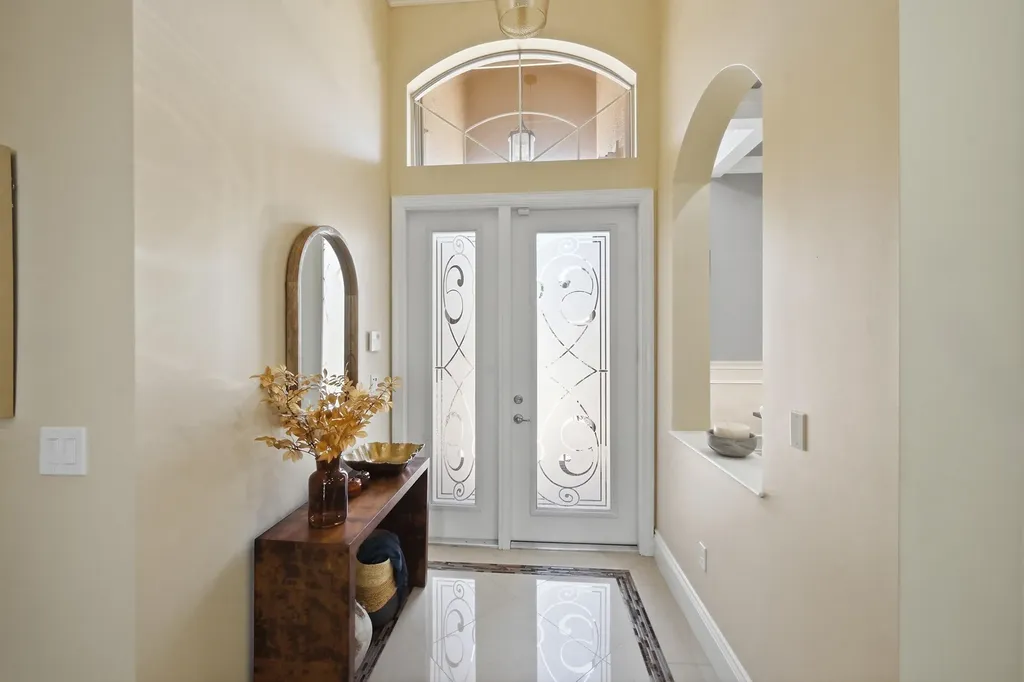 10469 Whitewind Circle Boynton Beach FL 33473