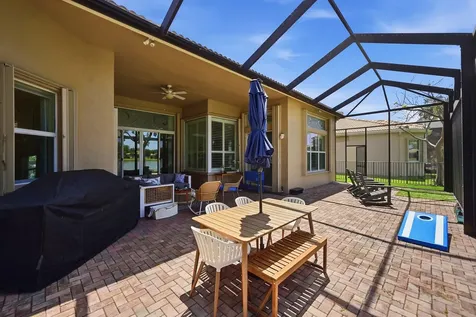 10469 Whitewind Circle Boynton Beach FL 33473