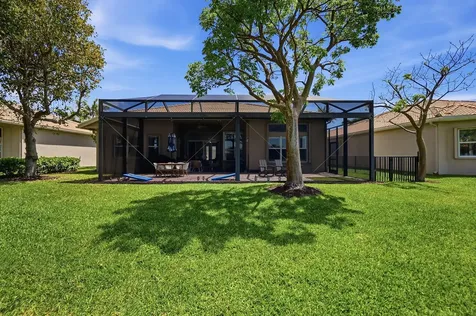 10469 Whitewind Circle Boynton Beach FL 33473