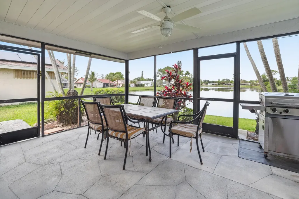 191 Parkwood Drive Royal Palm Beach FL 33411