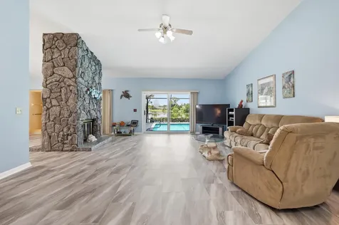 191 Parkwood Drive Royal Palm Beach FL 33411