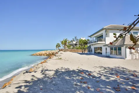 7816 Sanderling Road Sarasota FL 34242