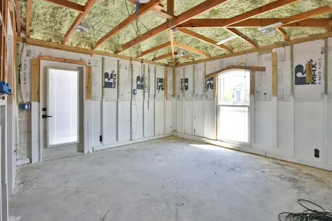 7816 Sanderling Road Sarasota FL 34242