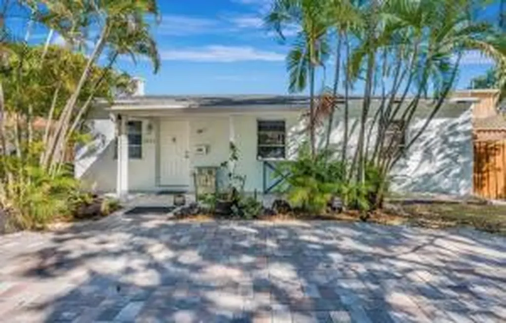 3024 Clyde Road West Palm Beach FL 33405