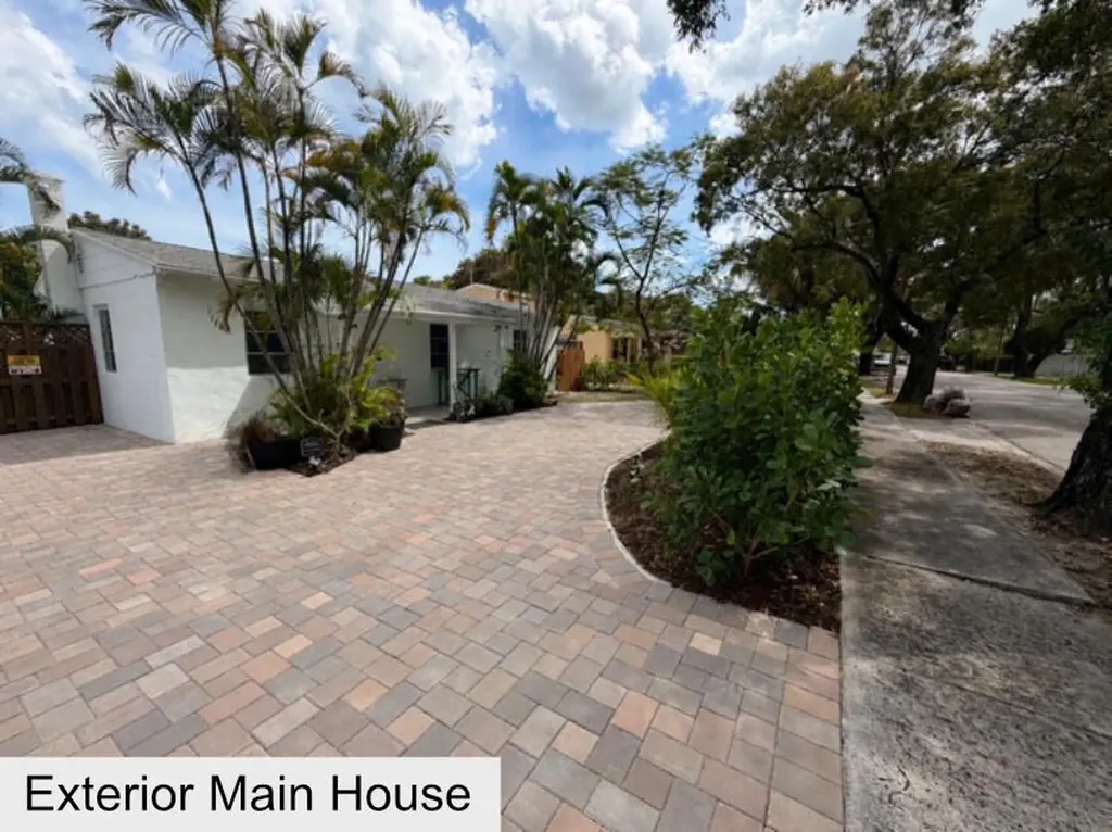 3024 Clyde Road West Palm Beach FL 33405