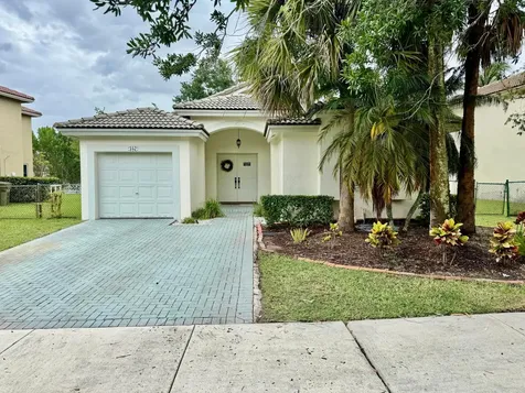 387 SW 206th Avenue Pembroke Pines FL 33029