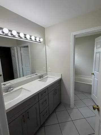 387 SW 206th Avenue Pembroke Pines FL 33029