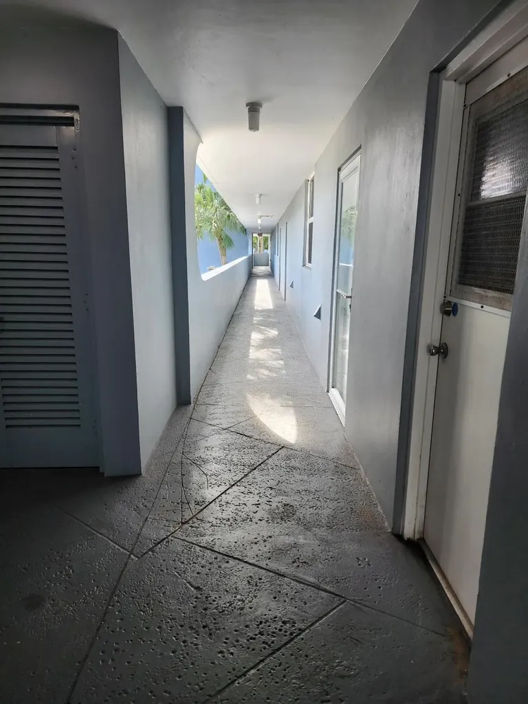 6699 NW 2nd Avenue Boca Raton FL 33487