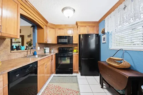 8004 Lagos De Campo Boulevard Tamarac FL 33321