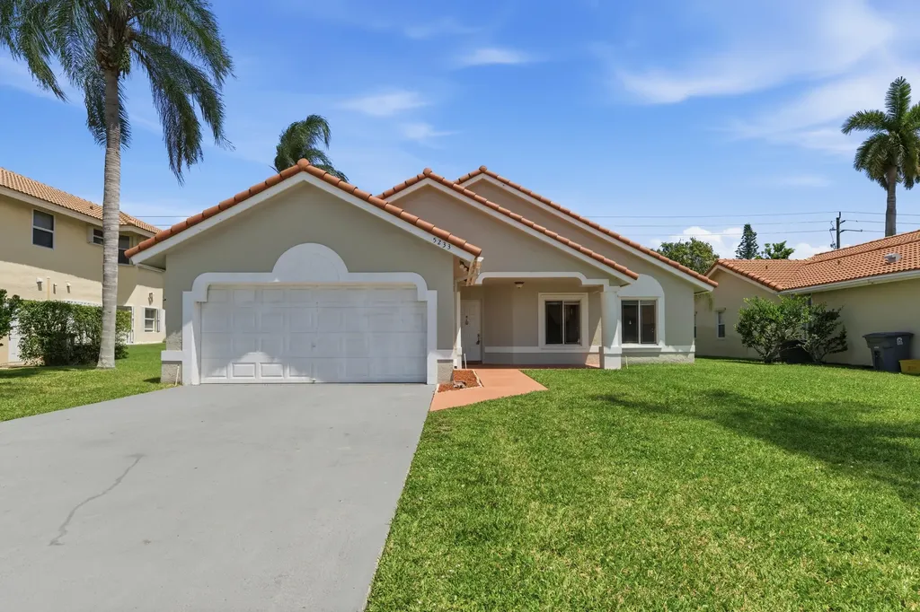 5233 Rosen Boulevard Boynton Beach FL 33472