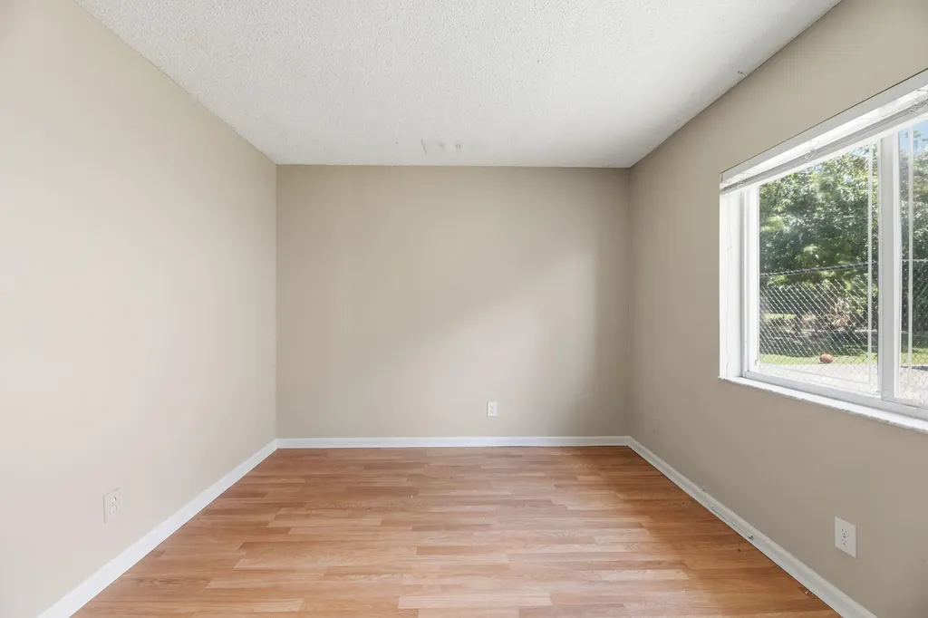 5233 Rosen Boulevard Boynton Beach FL 33472