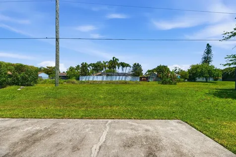 5233 Rosen Boulevard Boynton Beach FL 33472