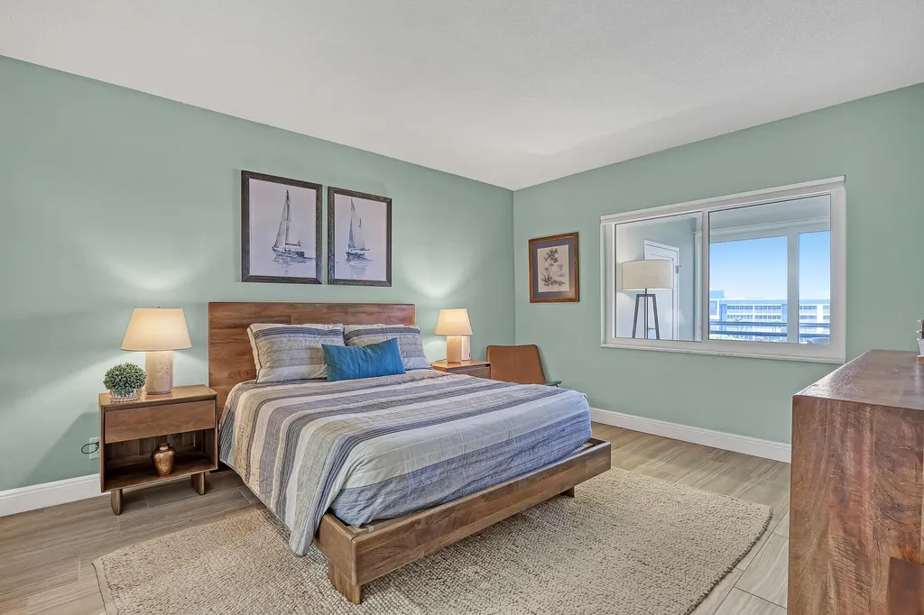 921 Spanish Circle Delray Beach FL 33483