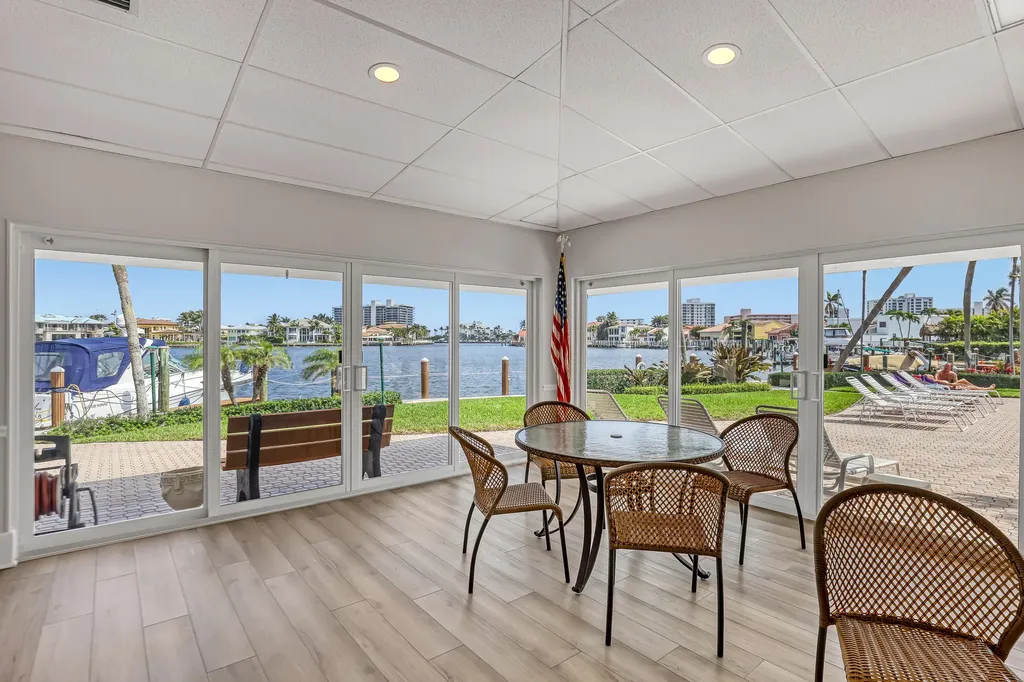 921 Spanish Circle Delray Beach FL 33483