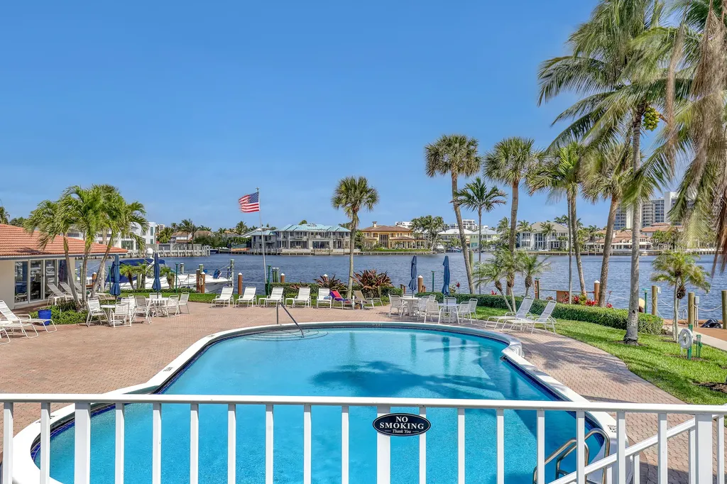 921 Spanish Circle Delray Beach FL 33483