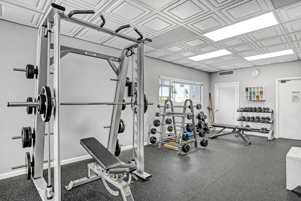 921 Spanish Circle Delray Beach FL 33483