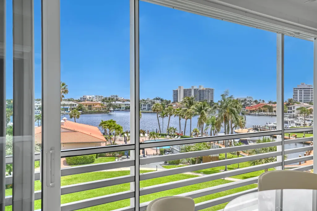 921 Spanish Circle Delray Beach FL 33483