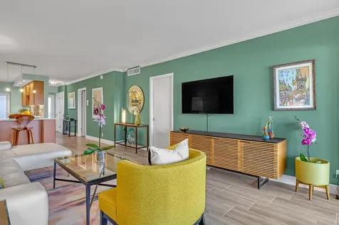 921 Spanish Circle Delray Beach FL 33483