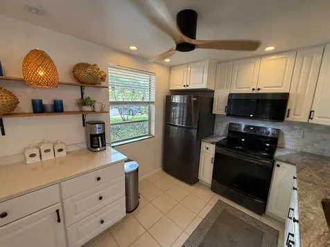 111 SE 3rd Avenue Dania Beach FL 33004