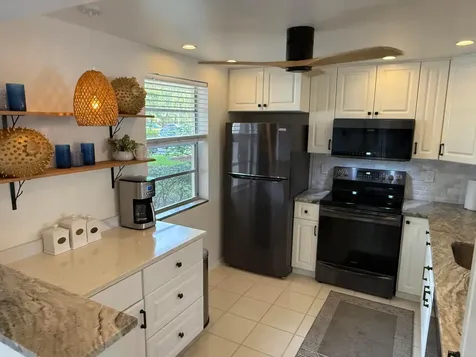 111 SE 3rd Avenue Dania Beach FL 33004