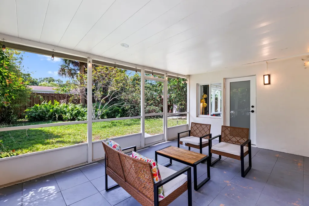 1010 SW 32nd Street Fort Lauderdale FL 33315