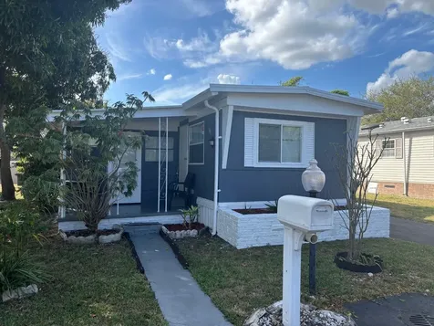 6931 NW 45th Terrace Coconut Creek FL 33073