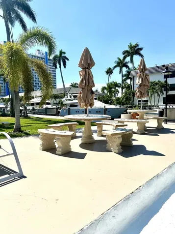 901 N Birch Road Fort Lauderdale FL 33304